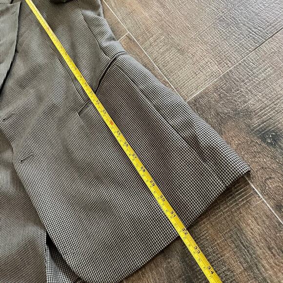 JoS. A. Bank Men's Wool Plaid Sport Jacket Size 43R - Picture 4 of 9